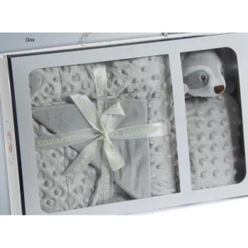   Gamberritos takaró plüss buborékos anyagú 80x110cm szundikendővel szürke mosómedve 10887