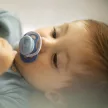 Philips AVENT játszócumi ultra air 6-18hó fiú Text 2db